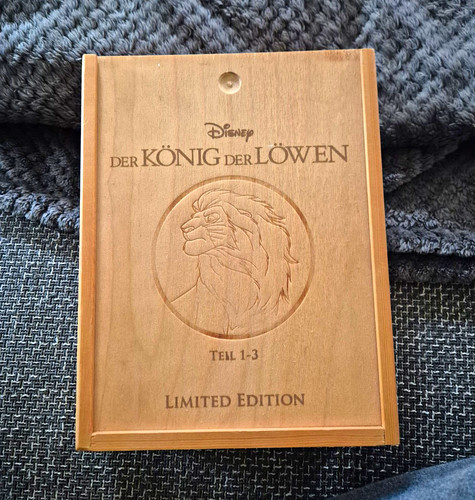 Disney der könig löwen - könig,